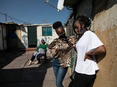 Soutenir l'inclusion et la participation des acteurs nationaux et locaux dans les activités