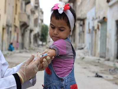Vaccination during humanitarian emergencies